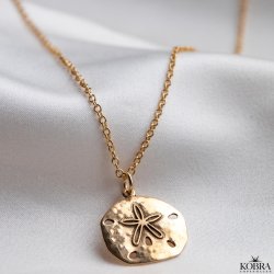 "Mayflower" guld halskde med hammerslet amulet