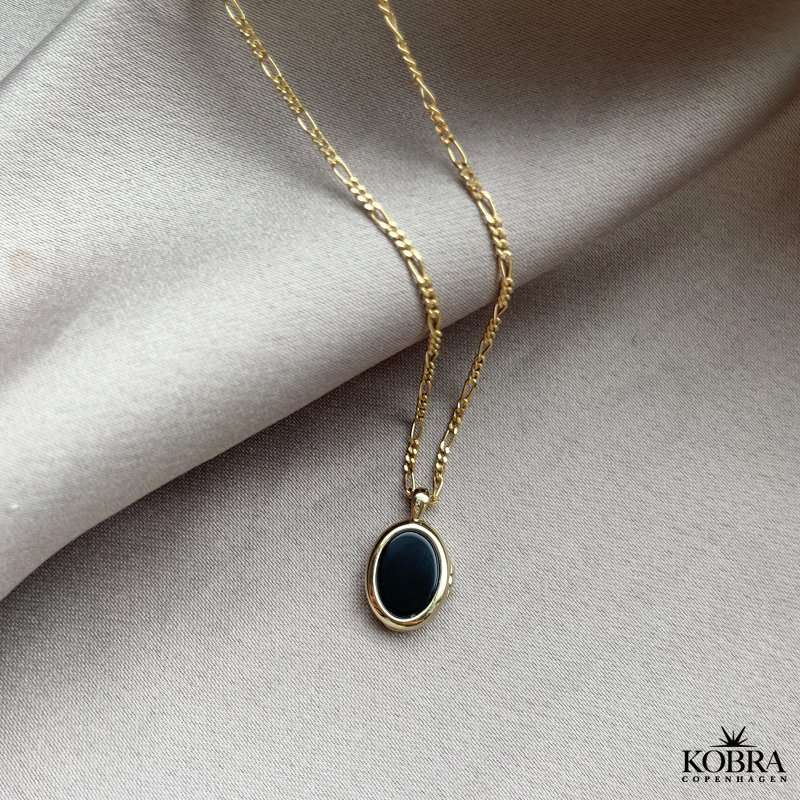 "Spirit" guld medaljon med perlemor