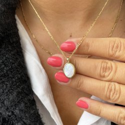 "Spirit" guld medaljon med perlemor