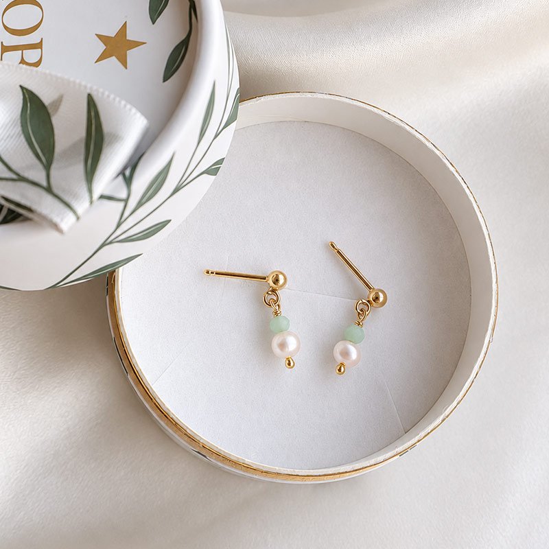 "Melissa" gold earrings with white freshwater pearls