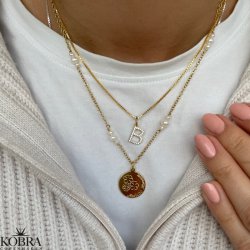 "Zoey" bogstav halskęde i guld med hvide sten