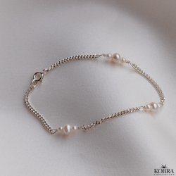 "Midsommar" Pearl bracelet in silver with panzer chain