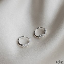 "Mikami" unikke slv hoops med hvide sten (medium)