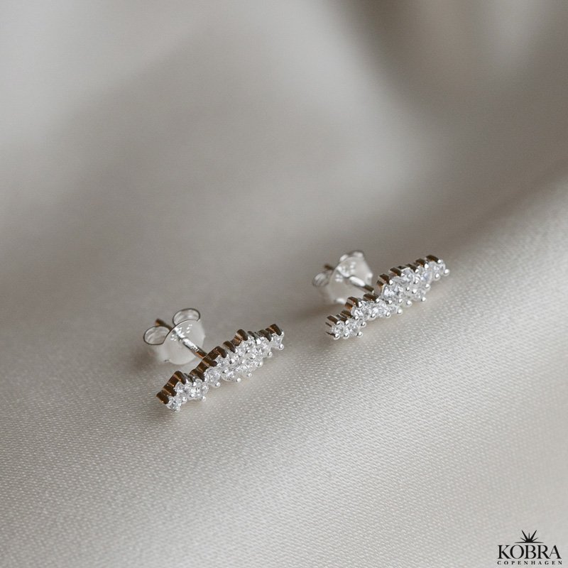 "Mikami" slv restikker (medium) med hvide sten