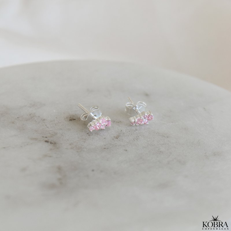 "Mikami" slv mini restik i unikt design med lyserde sten