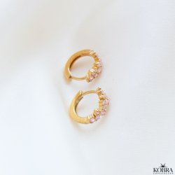 "Mikami" guldhoops med lyserde sten og unikt design (small)