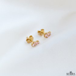 "Mikami" gold mini earrings in a unique design with pink stones