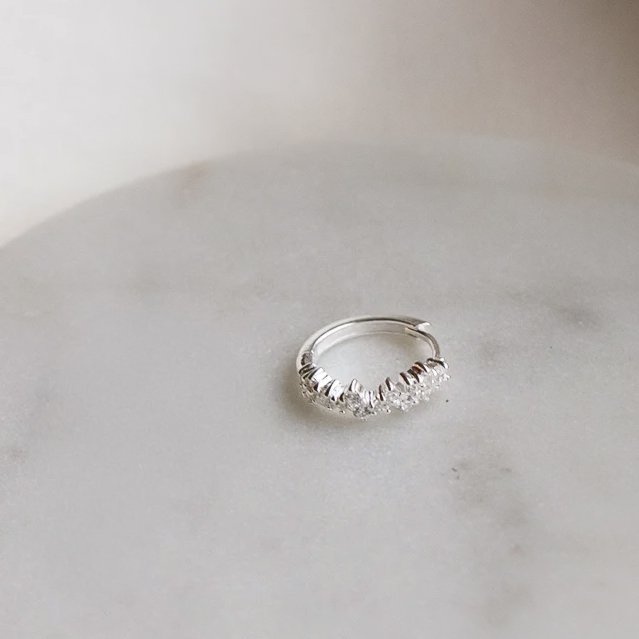 "Mikami" s�lv hoop med sten, 1 stk (Medium)