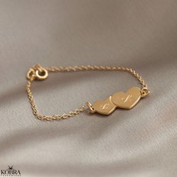 "Mila" 18 carat gold plated bracelet with gold hearts and your personal engraving