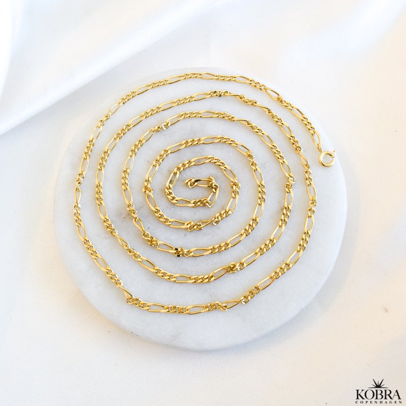 "Milo" guld mavekde i 3 mm. figaro kde