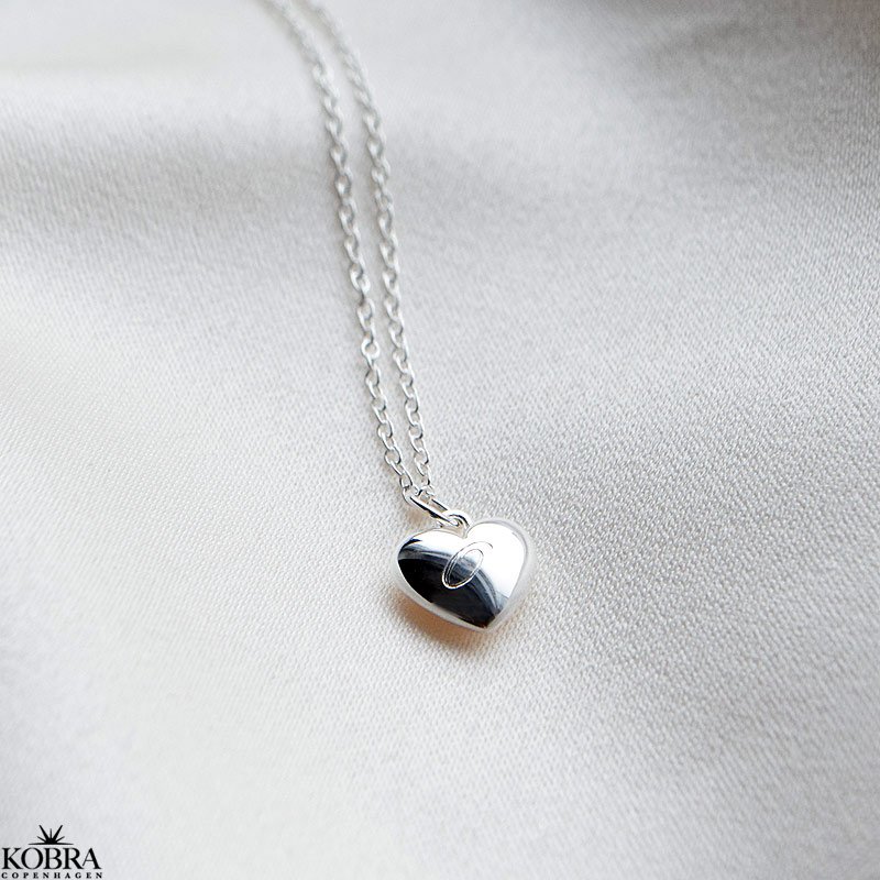 "Mini Liva" slv hjerte halskde med personlig gravering