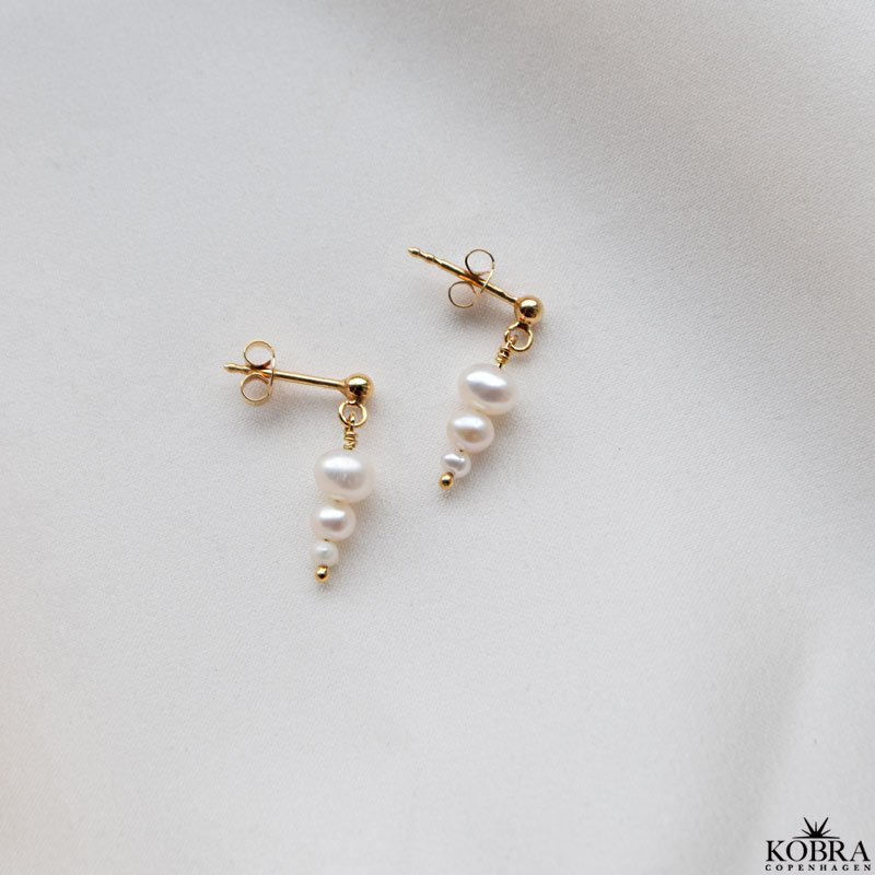 "Mini Paloma" hndlavet reringe med gte ferskvandsperler i guld