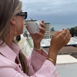 "Sea Of Love" 18k forgyldte hoops med ferskvandsperler