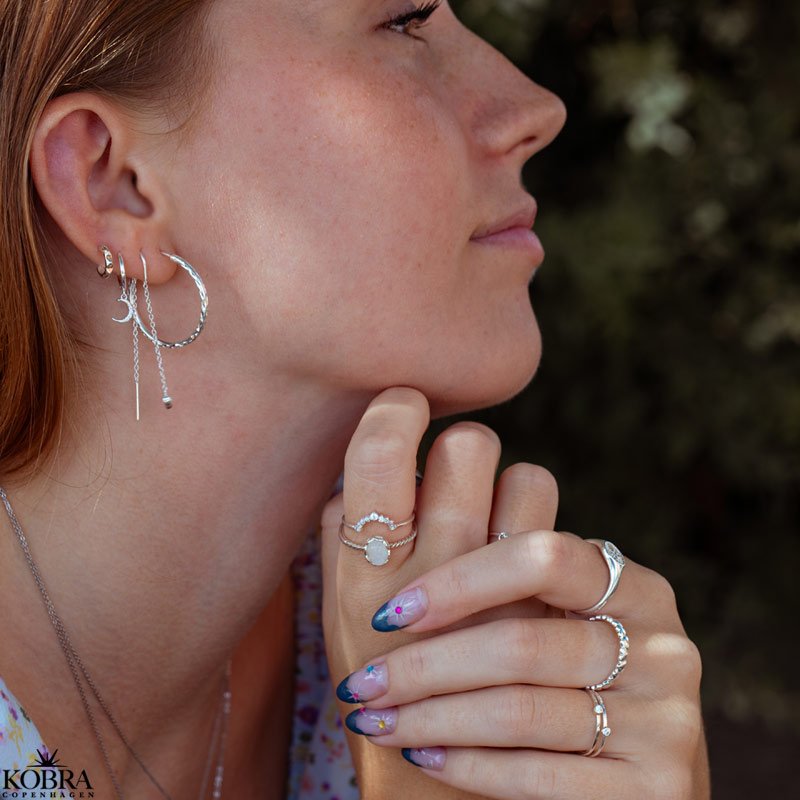 "Alexis" slv ring med hvide sten