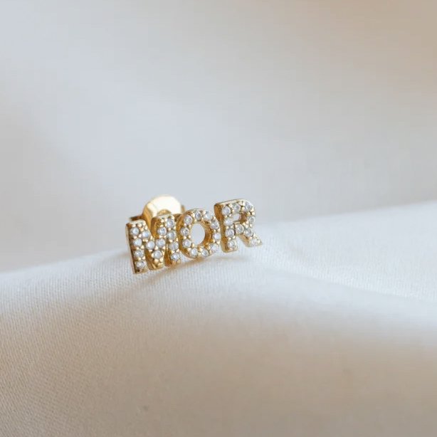 "MOR" 1 stk. �rering i guld med sten