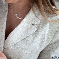 "Junie" slv hjerte halskde med hvid hjerte zirkonia