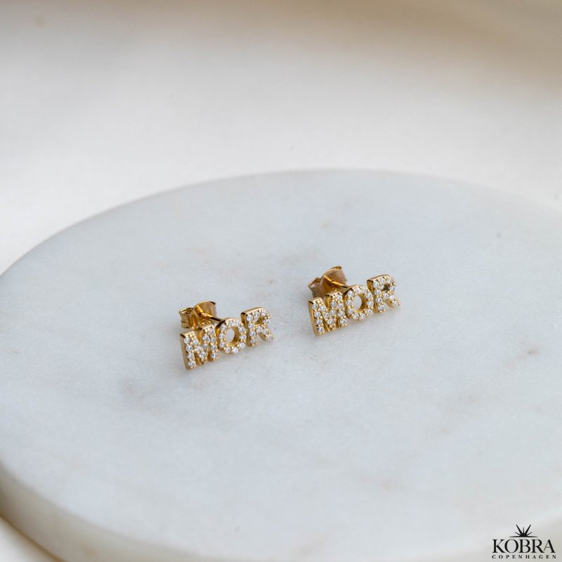 "MOR" reringe i guld med smukke hvide sten