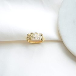 "MOR" ring med sten � 18K PVD Forgyldt