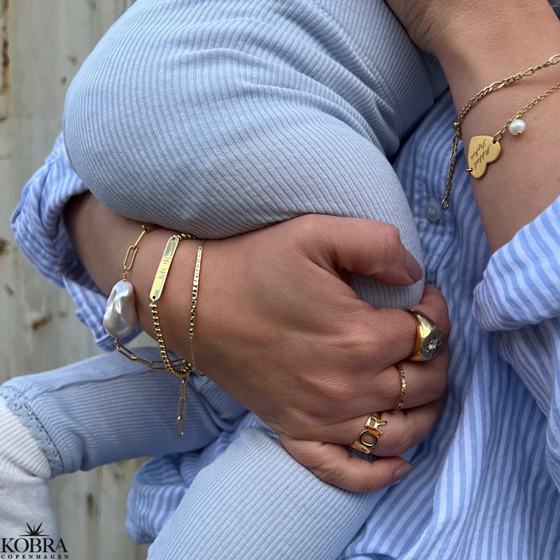 "Sarasota" guld armbnd med stor ferskvandsperle