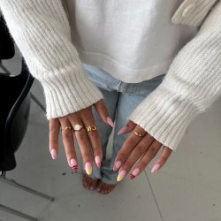 "Lilla" Gullbelagt ring med hjerter