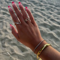 "MOR" ring med sten � 18K PVD Forgyldt