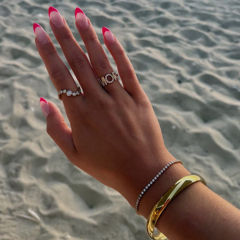 "MOR" ring med sten � 18K PVD Forgyldt