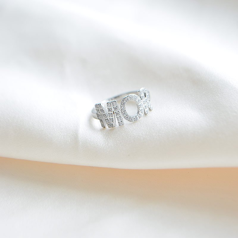 "MOR" ring med sten