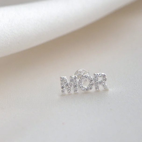 "MOR" 1 stk. s�lv �reringe med sten