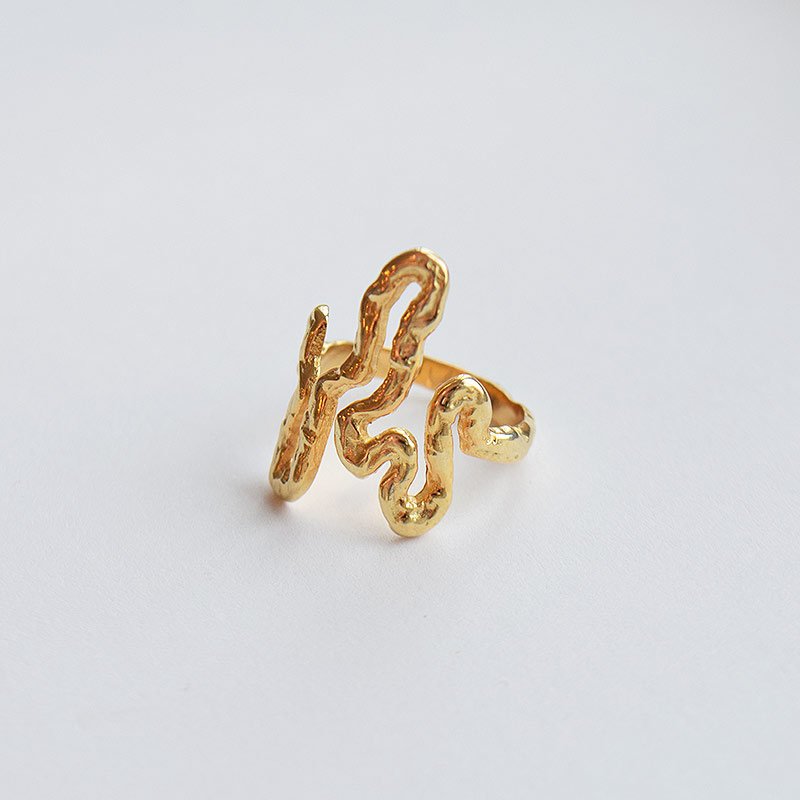 "Nagini organic" 18k gullbelagt slangering