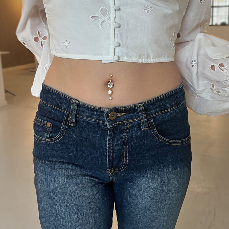 "Melinda" navlepiercing med zirkonia