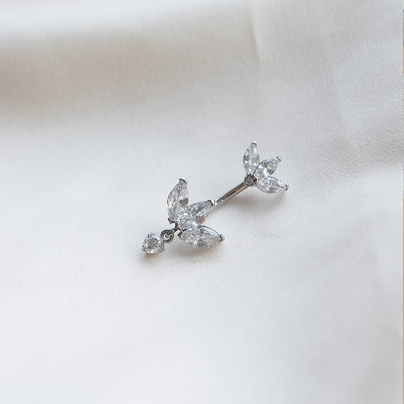 "Marietta" sommerfugl navlepiercing med zirkonia