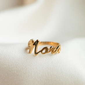  Hndlavet navne ring i guld, lavet personligt til dig