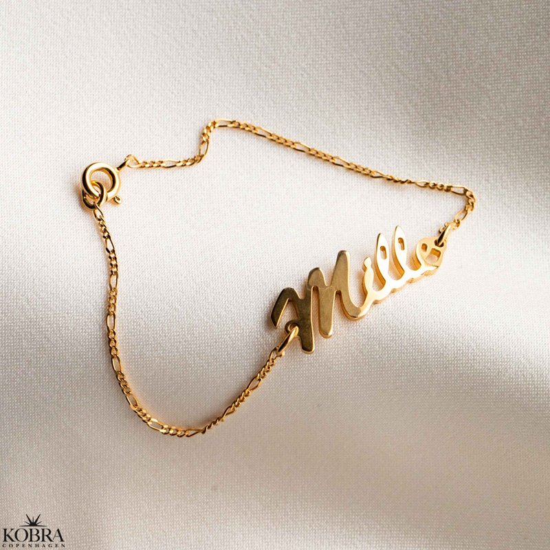 "Saga" gold bracelet with your name