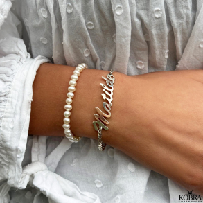 Hndlavet navnearmbnd i sterling slv