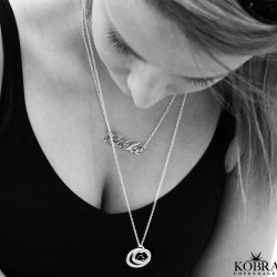 Dobbelt Love Wheel slvhalskde med hjerte, inklusiv gravering