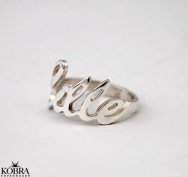 Handmade name ring in silver, made personal to you