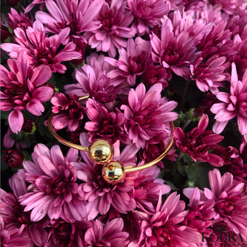 "Ghita" bracelet with gold balls