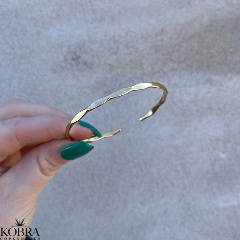 "Nikoline" 18 karat forgyldt armbnd / arm cuff