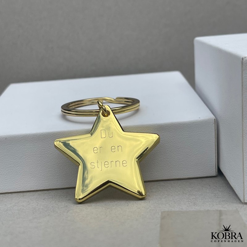 Nglering med kmpe guldstjerne, med mulighed for personlig gravering