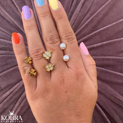 Firkl�ver �reringe med sten i 18 karat forgyldt