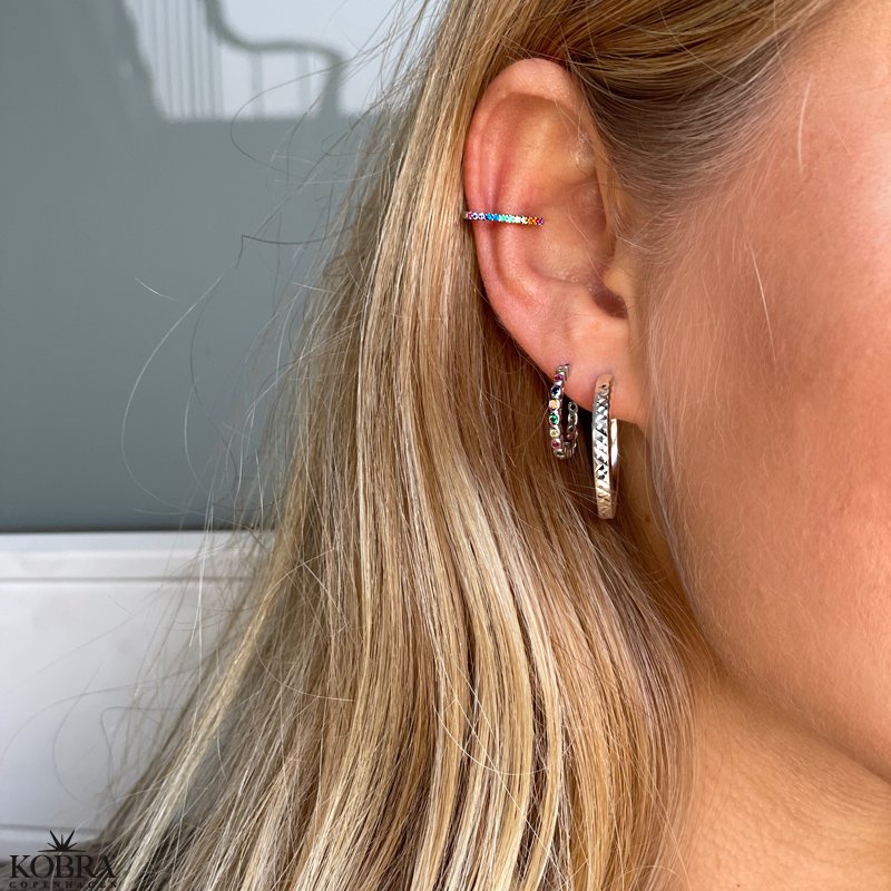 "Hawaii" small silver hoops with colored stones