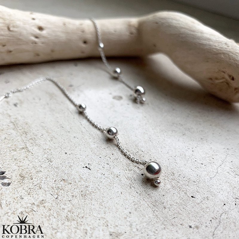 "Helium" slv reringe med slv kugler