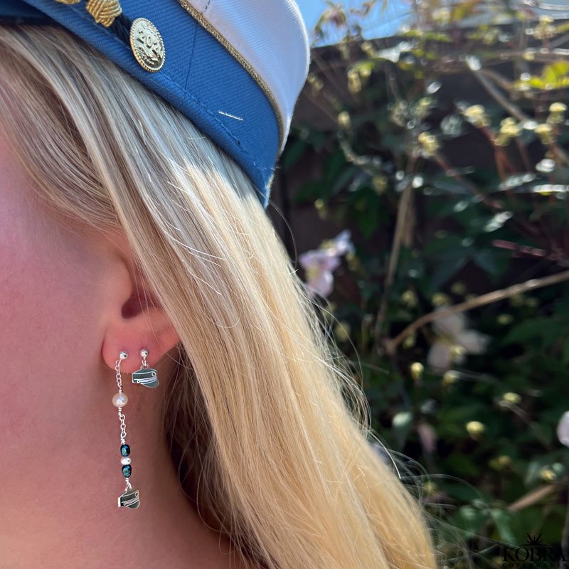 Sm hndlavet Studenterhuer reringe i slv