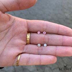 "Tulip" sm guld restikker i forskellige farver