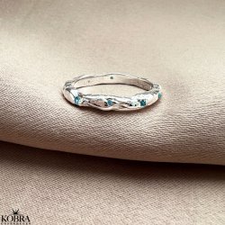 "Hailey" simple silver ring with blue stone