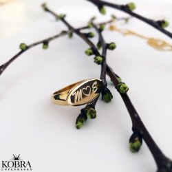 "Malou" 18 karat forgyldt signet ring med indgravering