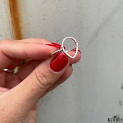 "Lara" drbe ring i slv med hvide sten
