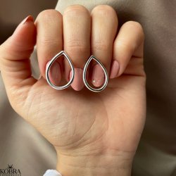 "Ingrid" drop shaped earrings in sterling silver