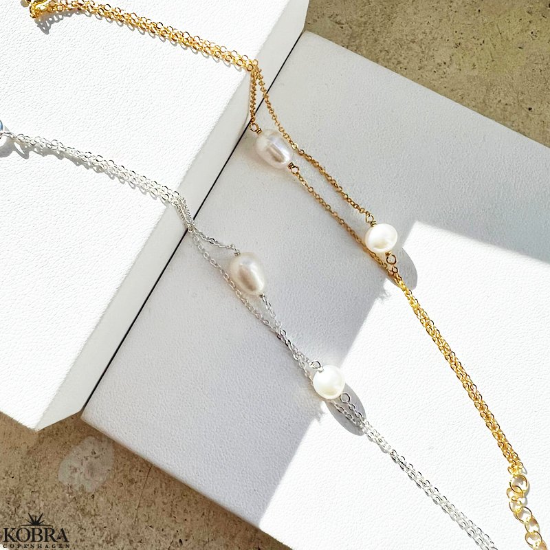 "LaBelle" perle armbnd med guldkder