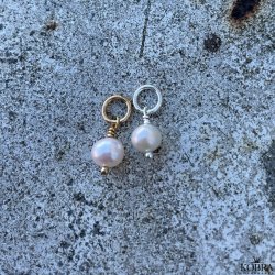 Freshwater pearl - slv charm